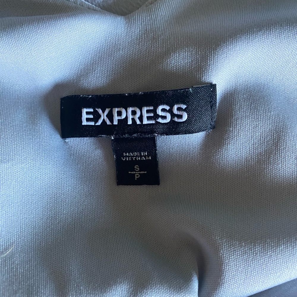 Express Light Gray Top - Picture 3 of 3